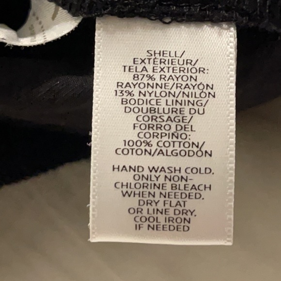 LOFT Romper - Picture 6 of 6